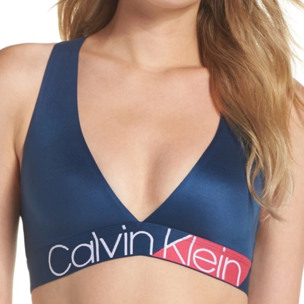 Calvin Klein BOLD ACCENTS UNLINED WIRELESS BRALETTE IN NORA